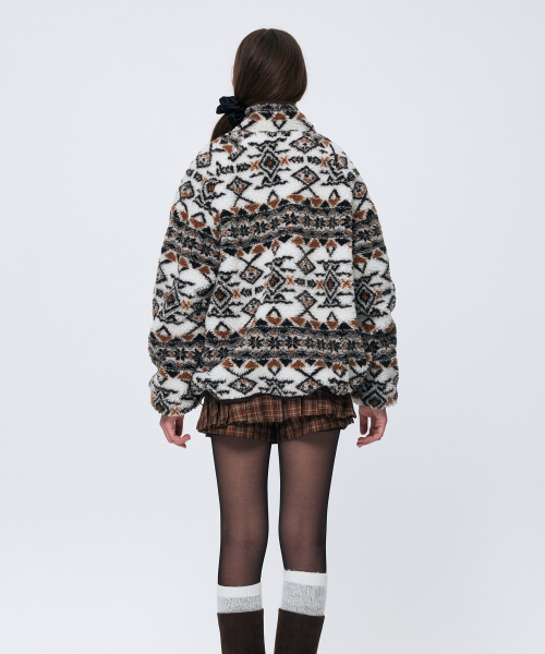 ARI(アリ)の「NORDEN FLEECE JACKET / BROWN(その他アウター・レディース・ブラウン・FREE)」の3枚目の写真