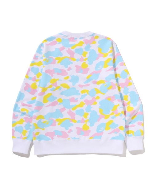 A BATHING APE（アベイシングエイプ）の「NEW MULTI CAMO RHINESTONE REGULAR FIT CREWNECK SWEATSHIRT（スウェット・メンズ・ブラック/ホワイト・SMALL/LARGE/X-LARGE/XX-LARGE/MEDIUM）」の3枚目の写真