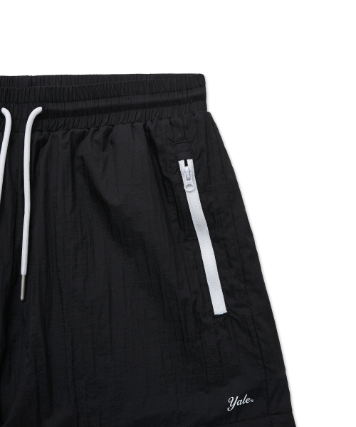 YALE（イェール）の「ウィメンズライトウェイトショートパンツ_ブラック（その他パンツ・レディース・その他・SMALL/MEDIUM）」の6枚目の写真