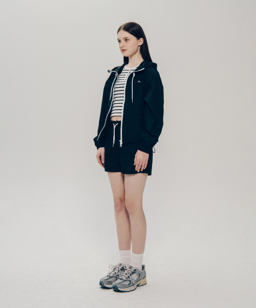 YALE（イェール）の「ウィメンズライトウェイトショートパンツ_ブラック（その他パンツ・レディース・その他・SMALL/MEDIUM）」の13枚目の写真