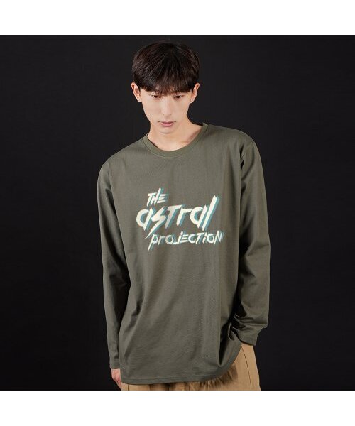 ASTRAL PROJECTION(アストラルプロジェクション)の「パンクレタリングオーバーサイズロングスリーブTシャツ_カーキ(Tシャツ/カットソー・メンズ・その他・LARGE/MEDIUM/X-LARGE/XX-LARGE)」の2枚目の写真