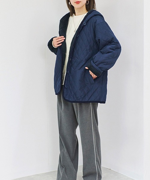 Fizz（フィズ）の「フード付き　裏ボアキルティングジャケット（ブルゾン・レディース・アイボリー/ブラック/カーキ/ベージュ/ネイビー・M）」の8枚目の写真