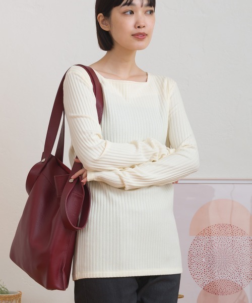 OMNES（オムネス）の「テレコスクエアネック長袖トップス（Tシャツ/カットソー・レディース・グレー/ブラック/ホワイト/ベージュ・FREE）」の2枚目の写真