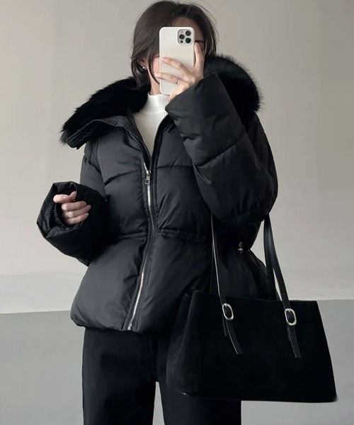 ウエストシェイプファー付きダウンジャケット ブラック セール】ファー付き ウエストシェイプ 中綿ダウンジャケット（ダウン