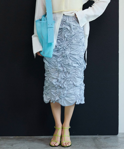 MAISON SPECIAL(メゾンスペシャル)の「Random Shredding Skirt/ランダムシャーリングスカート(デニムスカート・レディース・ミント/ブルー/ブラック・38/36)」の3枚目の写真