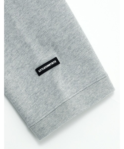Little sunny bite（リトルサニーバイト）の「【Little Sunny Bite】alphabet hoodie（パーカー・レディース・ブラック/グレー/ホワイト・MEDIUM/SMALL）」の9枚目の写真
