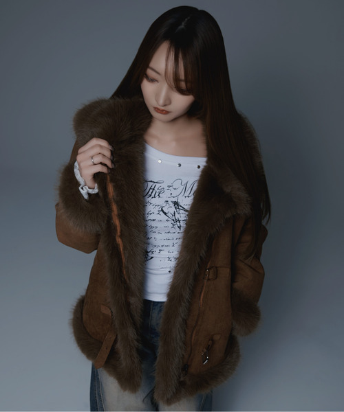 .KOM(ドットコム)の「『.KOM/ドットケーオーエム』ムートン系JKT【GC】(ムートンコート・レディース・ブラック/キャメル・M)」の7枚目の写真