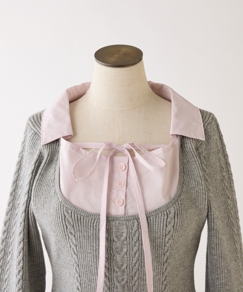 one after another NICE CLAUP（ワンアフターアナザーナイスクラップ）の「シャツドッキングレイヤードニット（ニット/セーター・レディース・ホワイト×ブルー/イエロー系その他/グレー×ピンク/ネイビー系・FREE）」の9枚目の写真