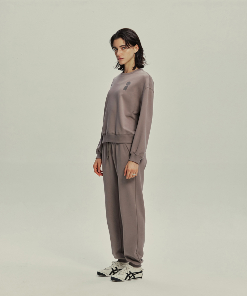 IBA NENETS(イバネネツ)の「アイロゴステディスウェットパンツ-ブラウン(スウェットパンツ・レディース・その他・SMALL/MEDIUM)」の5枚目の写真
