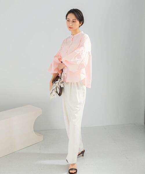 URBAN RESEARCH ROSSO WOMEN（アーバンリサーチ　ロッソ）の「ジョーゼットタックテーパードパンツ（その他パンツ・レディース・オフホワイト/ブラック・36/38）」の4枚目の写真