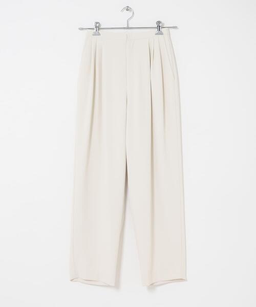 URBAN RESEARCH ROSSO WOMEN（アーバンリサーチ　ロッソ）の「ジョーゼットタックテーパードパンツ（その他パンツ・レディース・オフホワイト/ブラック・36/38）」の8枚目の写真