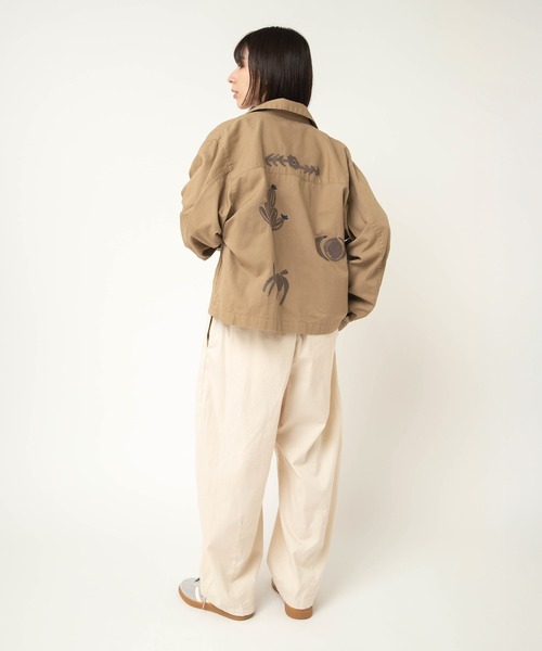 RNA-N(アールエヌエーエヌ)の「J2188 エンブロイダリーブルゾン(ブルゾン・レディース・グレー系その他/カーキ・FREE)」の15枚目の写真