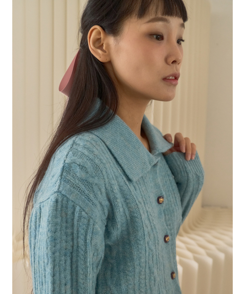 Sorry,Too Much Love(ソーリートゥーマッチラブ)の「Cable Knit Buttondown Cropped Cardigan_Sky Blue(カーディガン/ボレロ・レディース・その他・FREE)」の4枚目の写真