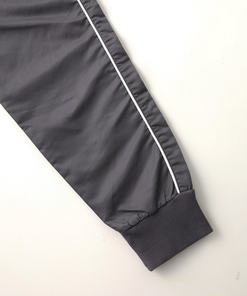 X-girl（エックスガール）の「WOVEN MIX SWEAT ZIP UP TOP（スウェット・レディース・ブラック/ライトピンク/ベージュ・S/M）」の11枚目の写真