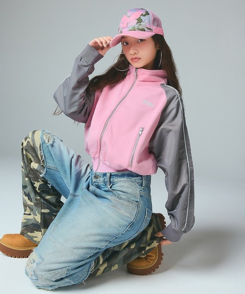 X-girl（エックスガール）の「WOVEN MIX SWEAT ZIP UP TOP（スウェット・レディース・ブラック/ライトピンク/ベージュ・S/M）」の18枚目の写真