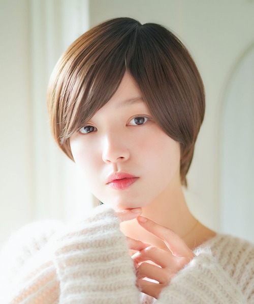 LINEASTORIA（リネアストリア）の「【フルウィッグ・ショート】リラックスウィッグ ショート（ウィッグ・レディース・ブラウン/ダークブラウン/レッド系その他/ブラウン系その他/ブラック・FREE）」の4枚目の写真