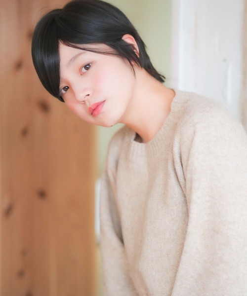 LINEASTORIA（リネアストリア）の「【フルウィッグ・ショート】リラックスウィッグ ショート（ウィッグ・レディース・ブラウン/ダークブラウン/レッド系その他/ブラウン系その他/ブラック・FREE）」の6枚目の写真