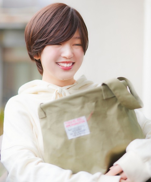 LINEASTORIA（リネアストリア）の「【フルウィッグ・ショート】リラックスウィッグ ショート（ウィッグ・レディース・ブラウン/ダークブラウン/レッド系その他/ブラウン系その他/ブラック・FREE）」の14枚目の写真