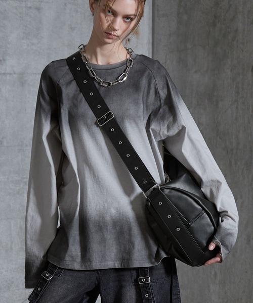 SERACE(セラス)の「【SERACE】Loose big boston shoulder bag / ルーズビッグボストンショルダーバッグ(ショルダーバッグ・メンズ・ブラック系/ブラック・FREE)」の3枚目の写真