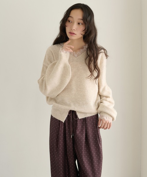 apres jour clair(アプレジュールクレア)の「【apres jour clair】【前後2WAY】レースドッキングニット(ニット/セーター・レディース・チャコールグレー/ブラウン系その他/アイボリー・フリー/X-LARGE)」の5枚目の写真