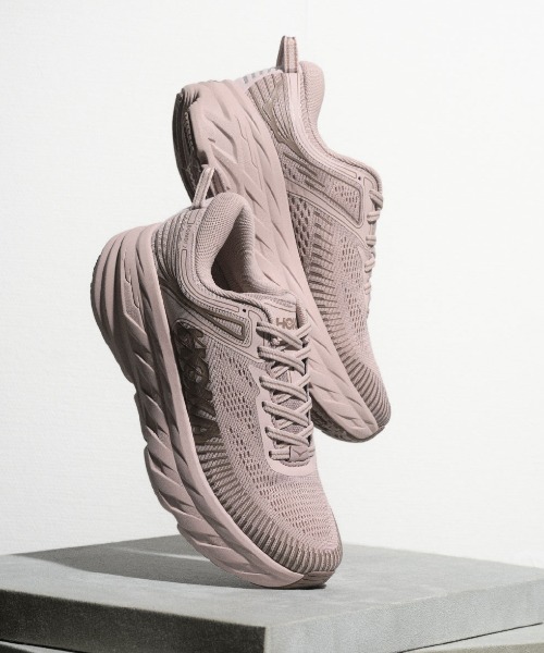 W BONDI 7 1110519-DRDT（スニーカー）｜HOKA（ホカ）のファッション
