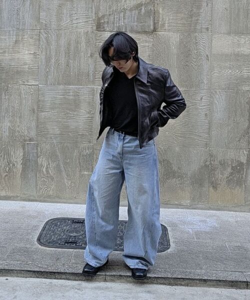 DNSR(ディーエヌエスアール)の「カーブデニムパンツライトブルー(デニムパンツ・メンズ・その他・SMALL/MEDIUM/LARGE/X-LARGE)」の5枚目の写真