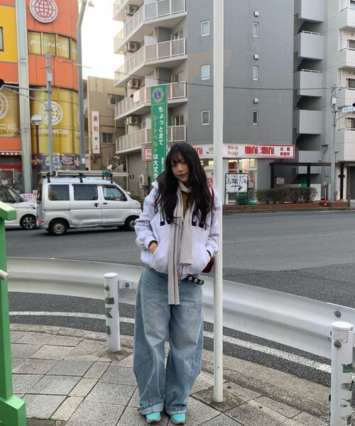 DNSR(ディーエヌエスアール)の「カーブデニムパンツライトブルー(デニムパンツ・メンズ・その他・SMALL/MEDIUM/LARGE/X-LARGE)」の7枚目の写真