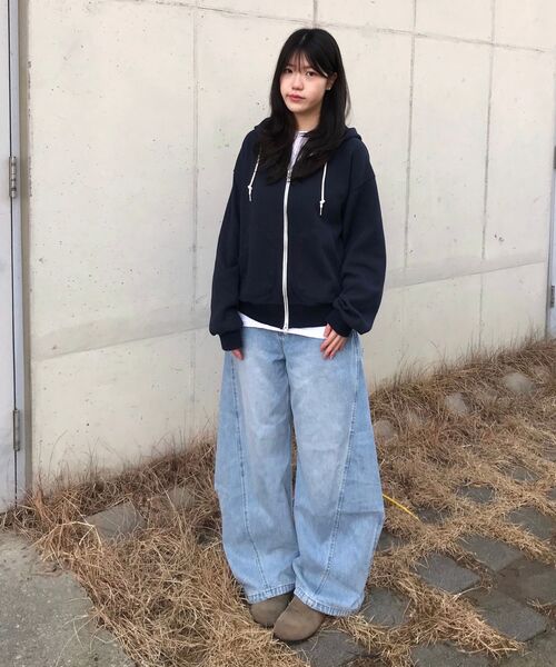 DNSR(ディーエヌエスアール)の「カーブデニムパンツライトブルー(デニムパンツ・メンズ・その他・SMALL/MEDIUM/LARGE/X-LARGE)」の11枚目の写真