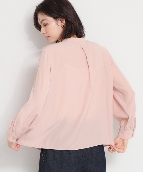 THE SHOP TK (ザ ショップ ティーケー )の「【通勤にもセレモニーにも】ヴィンテージサテンギャザーブラウス(シャツ/ブラウス・レディース・ベビーピンク/ネイビー/オフホワイト・12/13)」の22枚目の写真