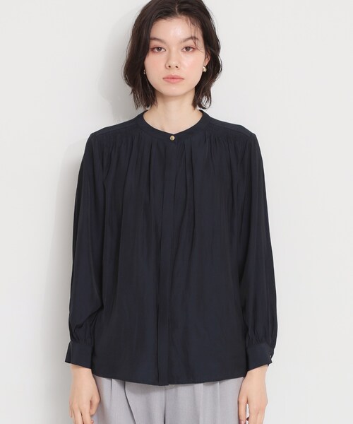 THE SHOP TK (ザ ショップ ティーケー )の「【通勤にもセレモニーにも】ヴィンテージサテンギャザーブラウス(シャツ/ブラウス・レディース・ベビーピンク/ネイビー/オフホワイト・12/13)」の8枚目の写真