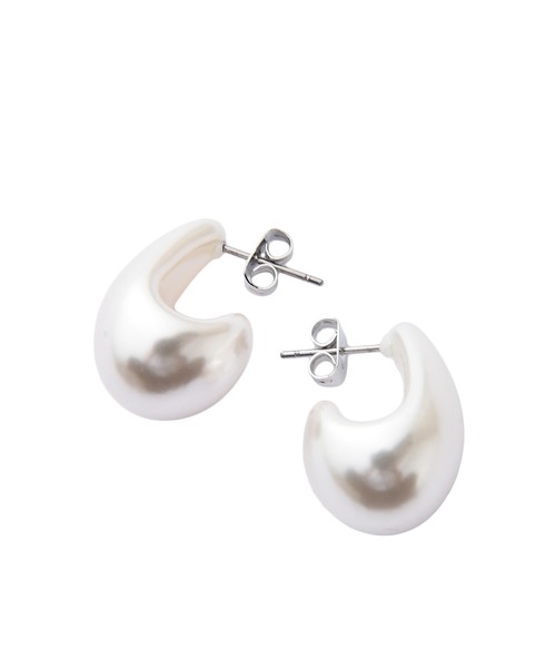 AKTE（アクテ）の「ドロップパールピアス（ピアス（両耳用）・レディース・ホワイト・FREE）」の2枚目の写真