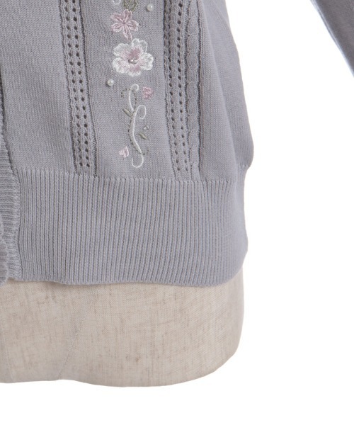 axes femme（アクシーズファム）の「桜刺繍ニットカーディガン（カーディガン/ボレロ・レディース・グレー/ピンク/キナリ・FREE）」の20枚目の写真
