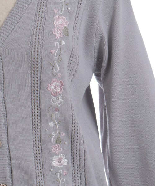 axes femme（アクシーズファム）の「桜刺繍ニットカーディガン（カーディガン/ボレロ・レディース・グレー/ピンク/キナリ・FREE）」の21枚目の写真
