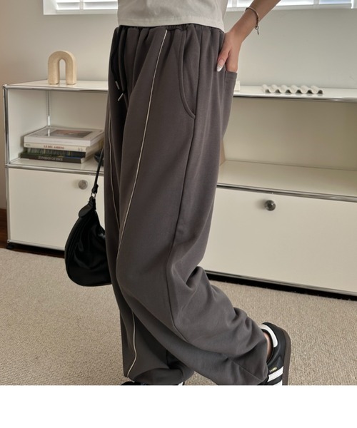 umune(ウムネ)の「スウェットパンツ パイピング イージーパンツ ウエストゴム ルーズ リラックス スポーティー ボトムス カジュアル 秋 冬(スウェットパンツ・レディース・チャコールグレー/グレイッシュベージュ/ブラック・S/M)」の21枚目の写真