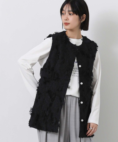 Gready Brilliant(グレディブリリアン)の「ジャガードパプラムベスト(その他アウター・レディース・ブラック/アイボリー・38)」の18枚目の写真