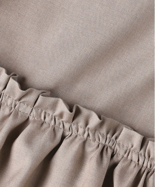 Right-on(ライトオン)の「【HONEYSUCKLE ROSE】ペプラムジップジレ (ウエストマーク / ノースリーブ / オフィスカジュアル)(シャツ/ブラウス・レディース・ライトベージュ/ダークグレー/キャメル・S/M/L)」の21枚目の写真