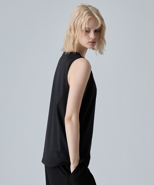 VELNUS(ベルナス)の「【VELNUS】Cool Touch & Easy Care Cropped Layered Tank Top/〈接触冷感・イージーケア〉 クロップドレイヤードタンクトップ(タンクトップ・メンズ・ブラック/ホワイト・L/M/S)」の10枚目の写真