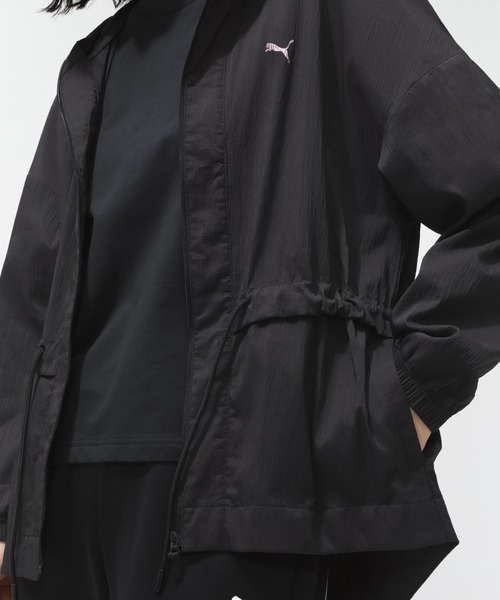 PUMA(プーマ)の「プーマ PUMA ウーブンJKT(ナイロンジャケット・レディース・スモークピンク/ブラック・M/L)」の19枚目の写真