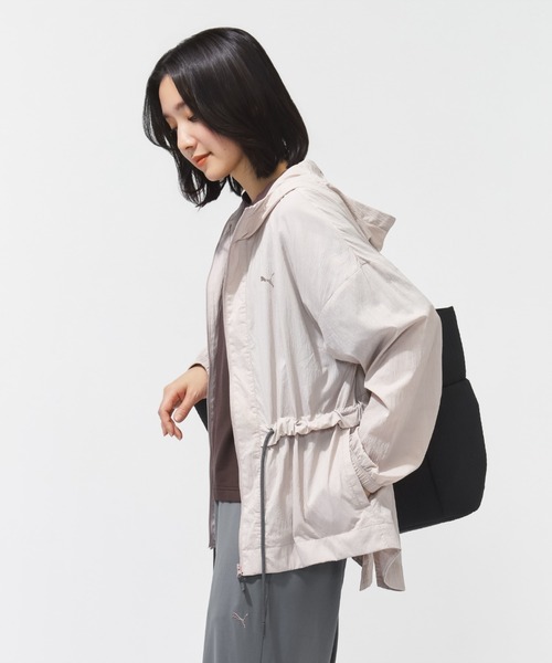 PUMA(プーマ)の「プーマ PUMA ウーブンJKT(ナイロンジャケット・レディース・スモークピンク/ブラック・M/L)」の7枚目の写真