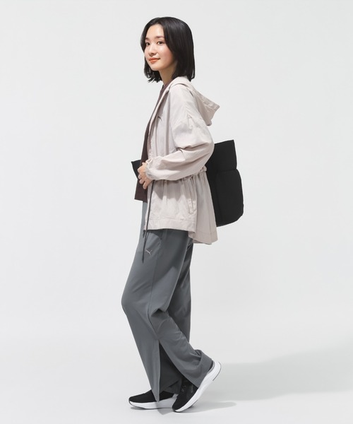 PUMA(プーマ)の「プーマ PUMA ウーブンJKT(ナイロンジャケット・レディース・スモークピンク/ブラック・M/L)」の10枚目の写真