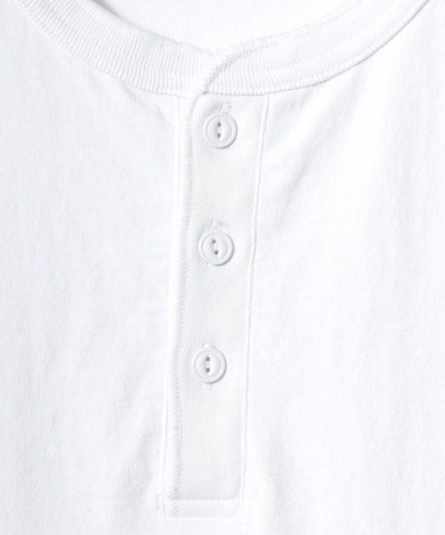 BEN DAVIS(ベンデイビス)の「BEN DAVIS/ベンデイビス CLASSIC SS HENLEY/ヴィンテージ加工 無地 ヘンリーネック 半袖Tシャツ/レディース メンズ(Tシャツ/カットソー・メンズ・ネイビー/ホワイト/ブラック・XL/L/M)」の7枚目の写真