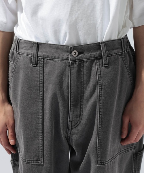 niko and...（ニコアンド）の「COOLMAX ライトデニムペインターパンツ LIGHT PAINTER DENIM PANTS [niko and ...JEANS]（デニムパンツ・メンズ・ブルー/ブラック/サックスブルー/ライトブルー/カーキ/ブラウン/チャコール/インディゴブルー・MEDIUM/LARGE/SMALL）」の19枚目の写真