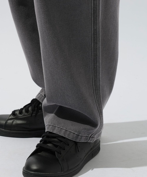 niko and...（ニコアンド）の「COOLMAX ライトデニムペインターパンツ LIGHT PAINTER DENIM PANTS [niko and ...JEANS]（デニムパンツ・メンズ・ブルー/ブラック/サックスブルー/ライトブルー/カーキ/ブラウン/チャコール/インディゴブルー・MEDIUM/LARGE/SMALL）」の21枚目の写真