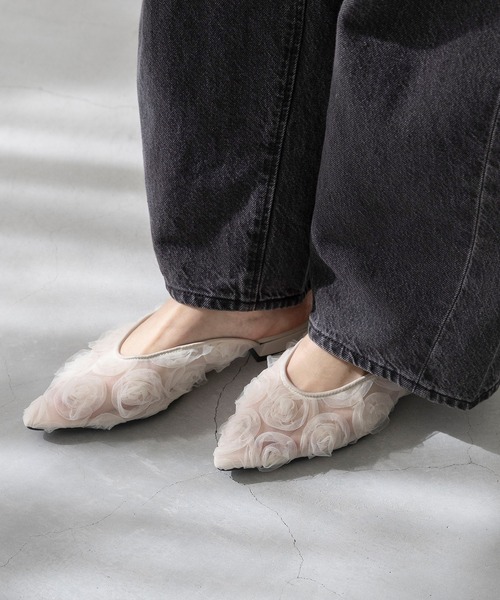 menue（メヌエ）の「Uカット フラット チュール ミュール（サンダル・レディース・アイボリー/ブラック/ブラック系・SS/S/M/L/LL/3L）」の17枚目の写真