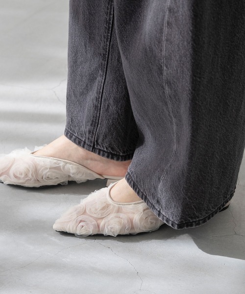 menue（メヌエ）の「Uカット フラット チュール ミュール（サンダル・レディース・アイボリー/ブラック/ブラック系・SS/S/M/L/LL/3L）」の18枚目の写真