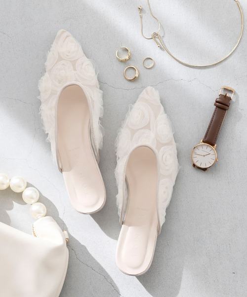 menue（メヌエ）の「Uカット フラット チュール ミュール（サンダル・レディース・アイボリー/ブラック/ブラック系・SS/S/M/L/LL/3L）」の16枚目の写真