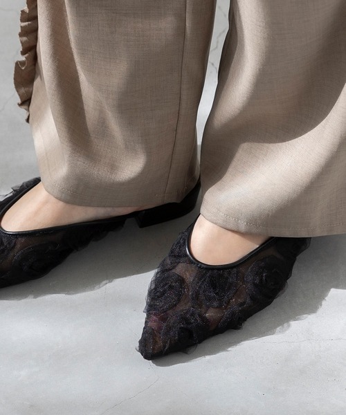 menue（メヌエ）の「Uカット フラット チュール ミュール（サンダル・レディース・アイボリー/ブラック/ブラック系・SS/S/M/L/LL/3L）」の10枚目の写真