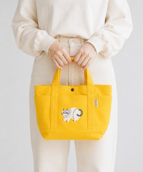 BACKYARD FAMILY(バックヤードファミリー)の「fika lycka 帆布トート サガラ刺繍(トートバッグ・レディース・イエロー/アクア/ブラウン/ブラック・FREE)」の4枚目の写真