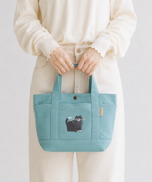 BACKYARD FAMILY(バックヤードファミリー)の「fika lycka 帆布トート サガラ刺繍(トートバッグ・レディース・イエロー/アクア/ブラウン/ブラック・FREE)」の1枚目の写真