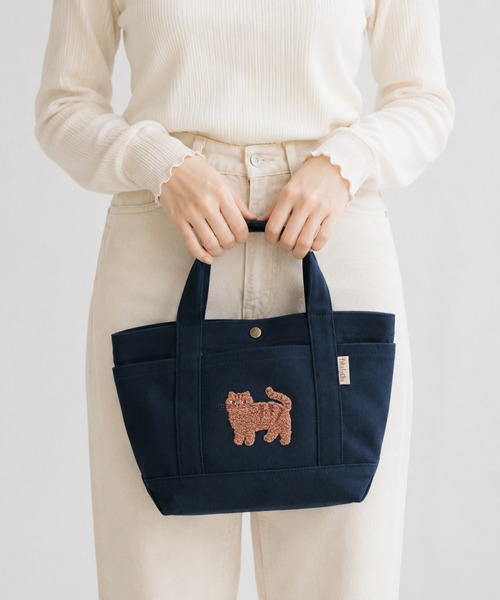 BACKYARD FAMILY(バックヤードファミリー)の「fika lycka 帆布トート サガラ刺繍(トートバッグ・レディース・イエロー/アクア/ブラウン/ブラック・FREE)」の2枚目の写真